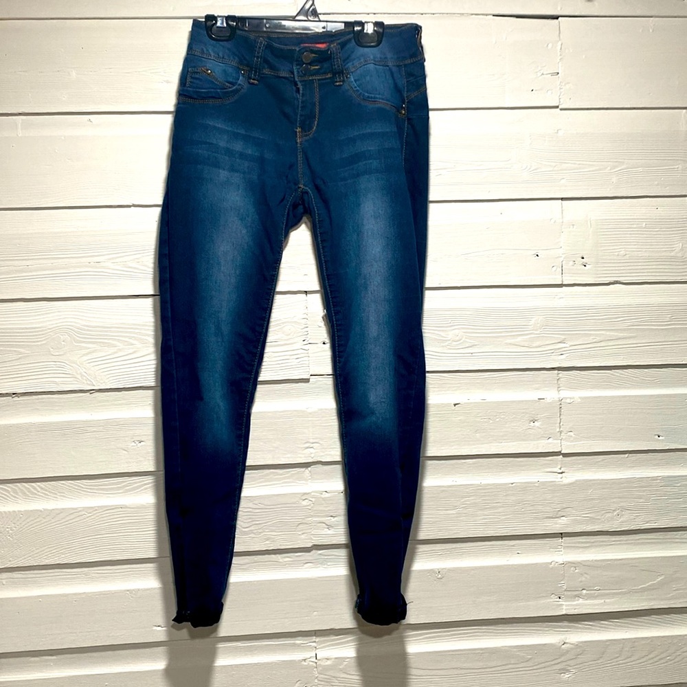 YMI stretch Wanna Betta Butt long jean Capri